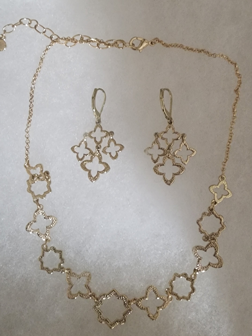 Gold Floral Clover Necklace and Earring Set - White Inlay